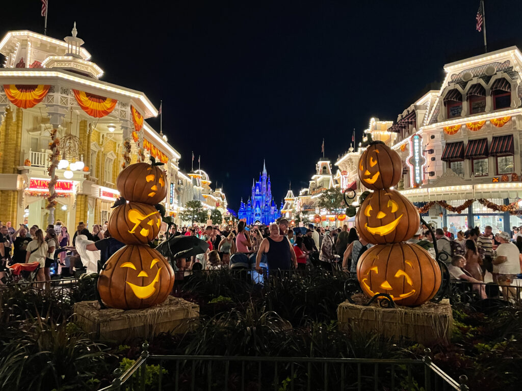 best places to visit for halloween with family